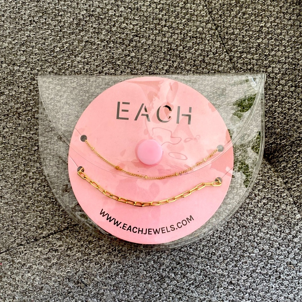 Each Jewels Layering Necklace, 2-piece set BNWT